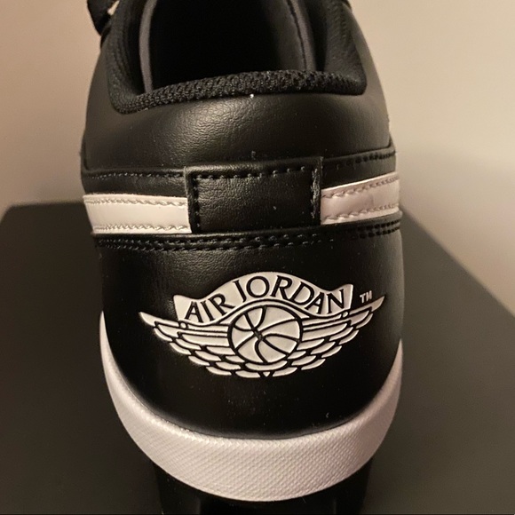 Men’s Jordan 1 Retro MCS Low - Picture 4 of 10